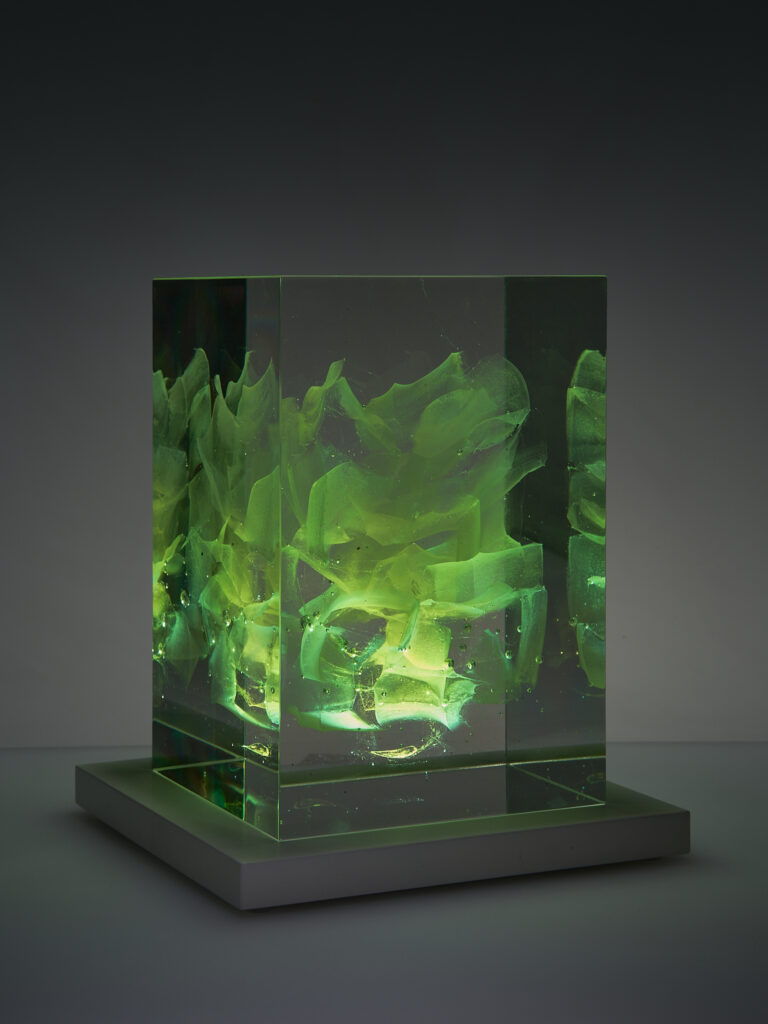 Glas Skulptur, Glas Art, Kunstglas, Original Kristall Kunstglas, Artglass, Glasobjekt, glass object, glass with light, glass sculptur
