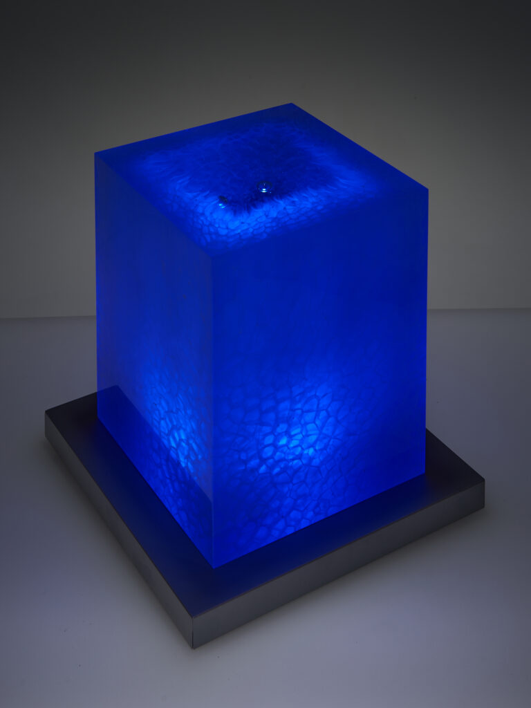 Glas Skulptur, Glas Art, Kunstglas, Original Kristall Kunstglas, Artglass, Glasobjekt, glass object, glass with light, glass sculptur