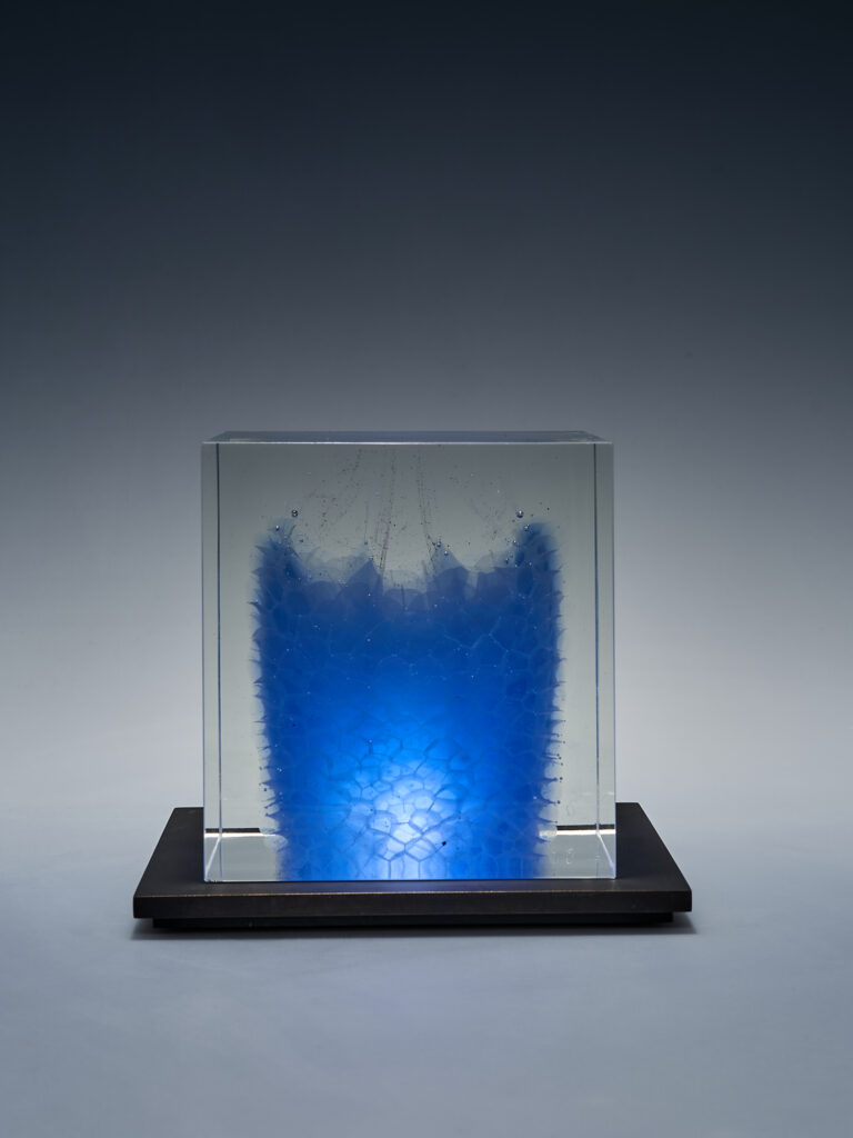 Glas Skulptur, Glas Art, Kunstglas, Original Kristall Kunstglas, Artglass, Glasobjekt, glass object, glass with light, glass sculptur