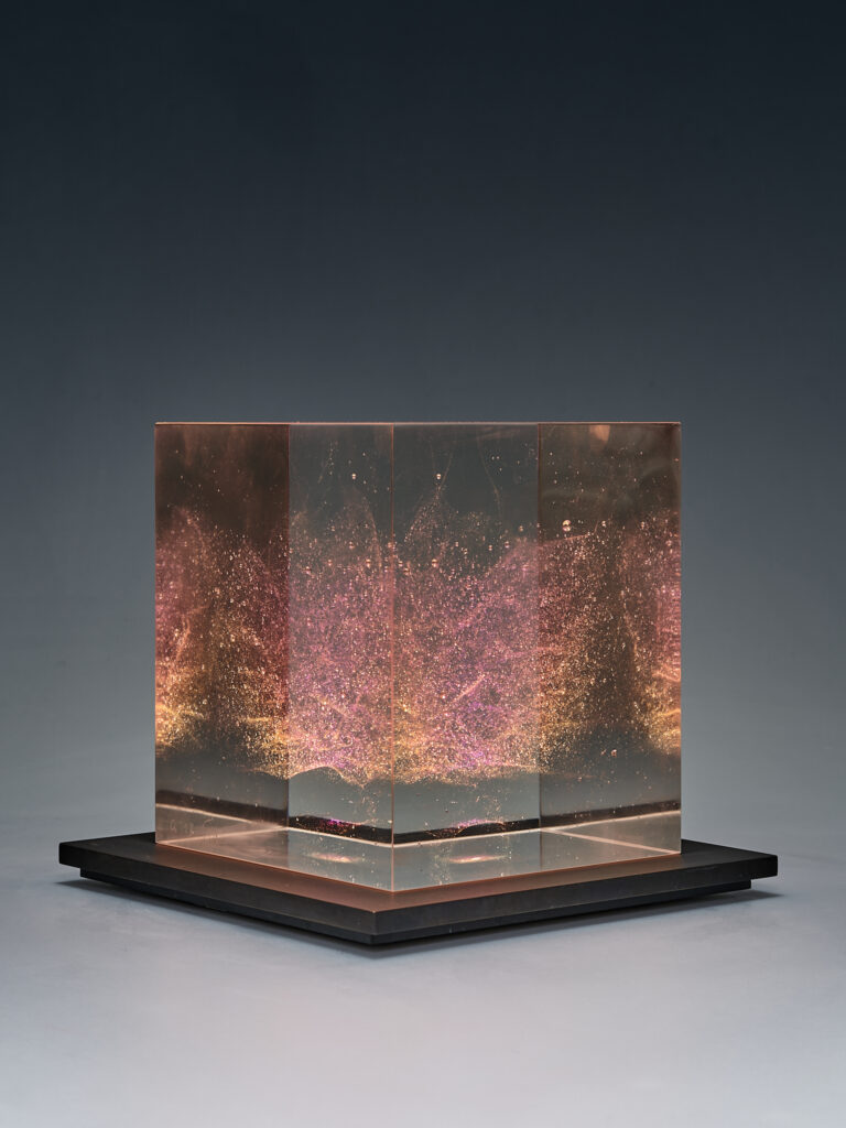 Glas Skulptur, Glas Art, Kunstglas, Original Kristall Kunstglas, Artglass, Glasobjekt, glass object, glass with light, glass sculptur