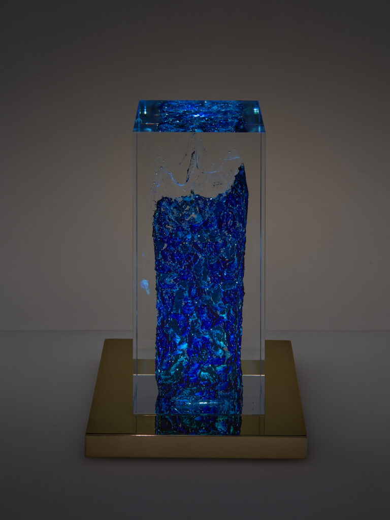 1.0QH 20 - optical glass with mineral oxide, light, filter H 22cm  sw100