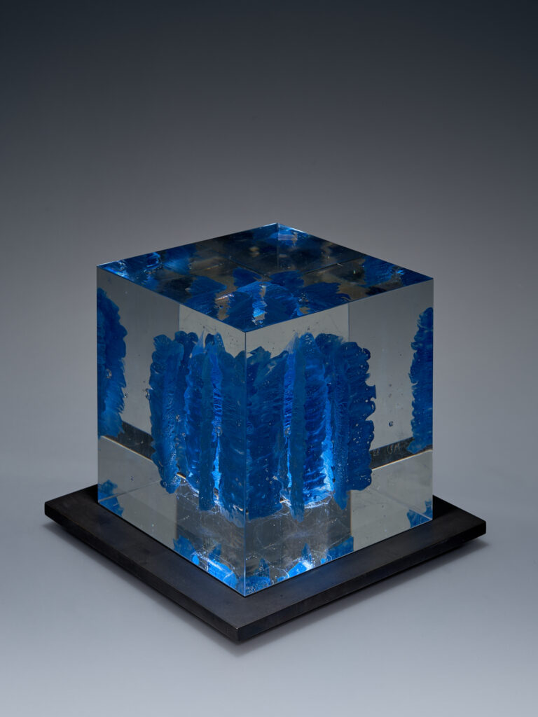 Glas Skulptur, Glas Art, Kunstglas, Original Kristall Kunstglas, Artglass, Glasobjekt, glass object, glass with light, glass sculptur