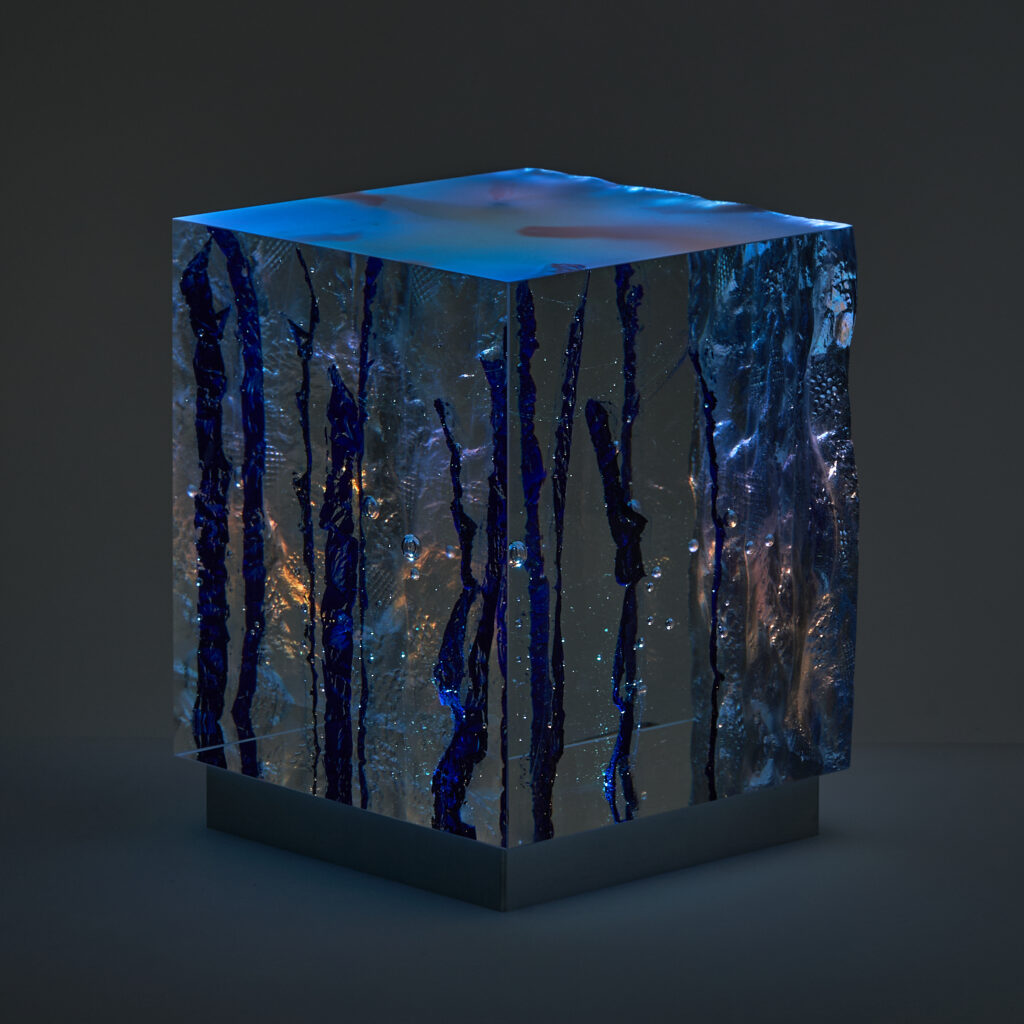 1.5 MT 5 – kiln-cast Czech optical glass scuplture with integrated LED lighting, Christian Schneider-Moll, Berlin-based artist