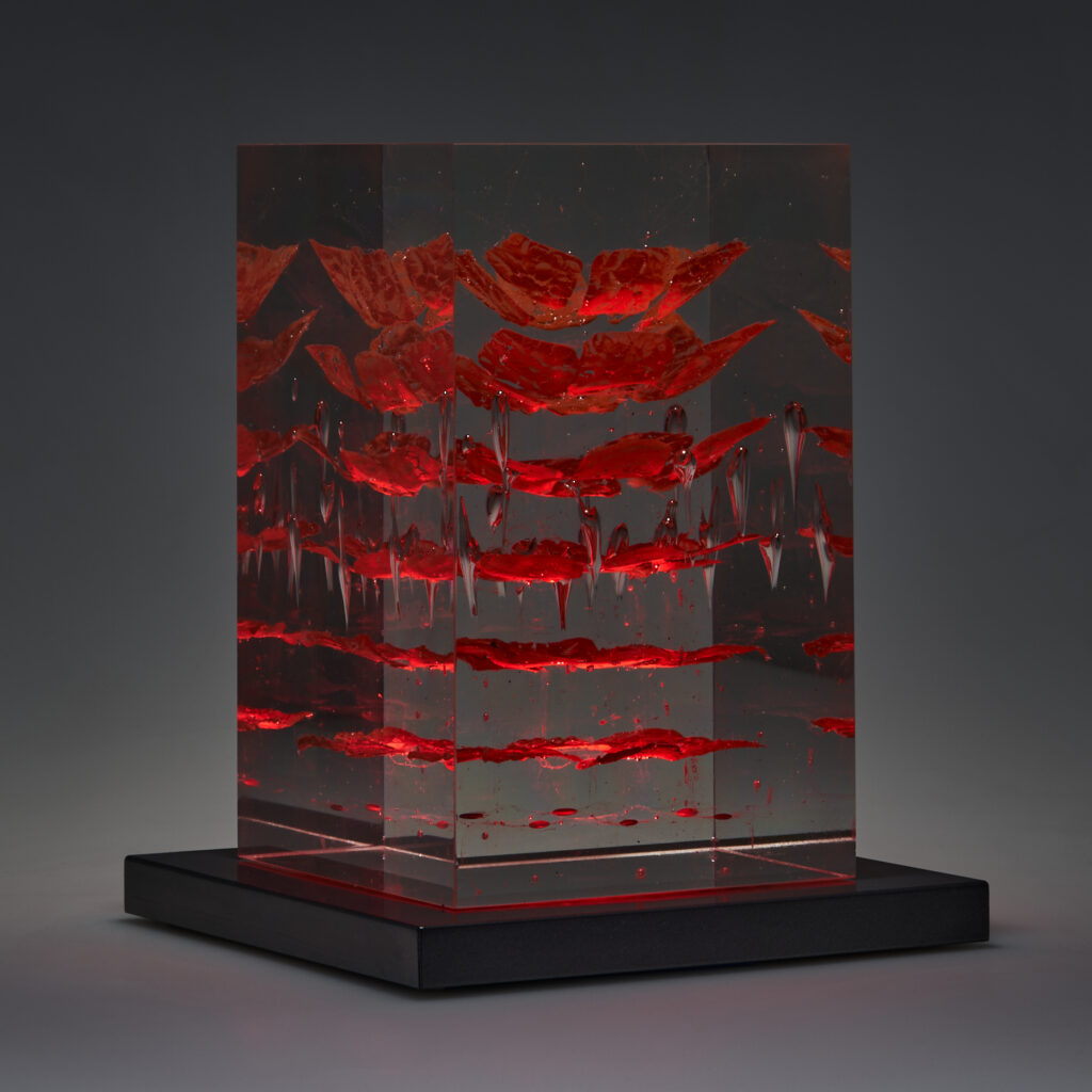 1.5 QH 5 – kiln-cast Czech optical glass with integrated LED lighting, Christian Schneider-Moll, Berlin-based artist